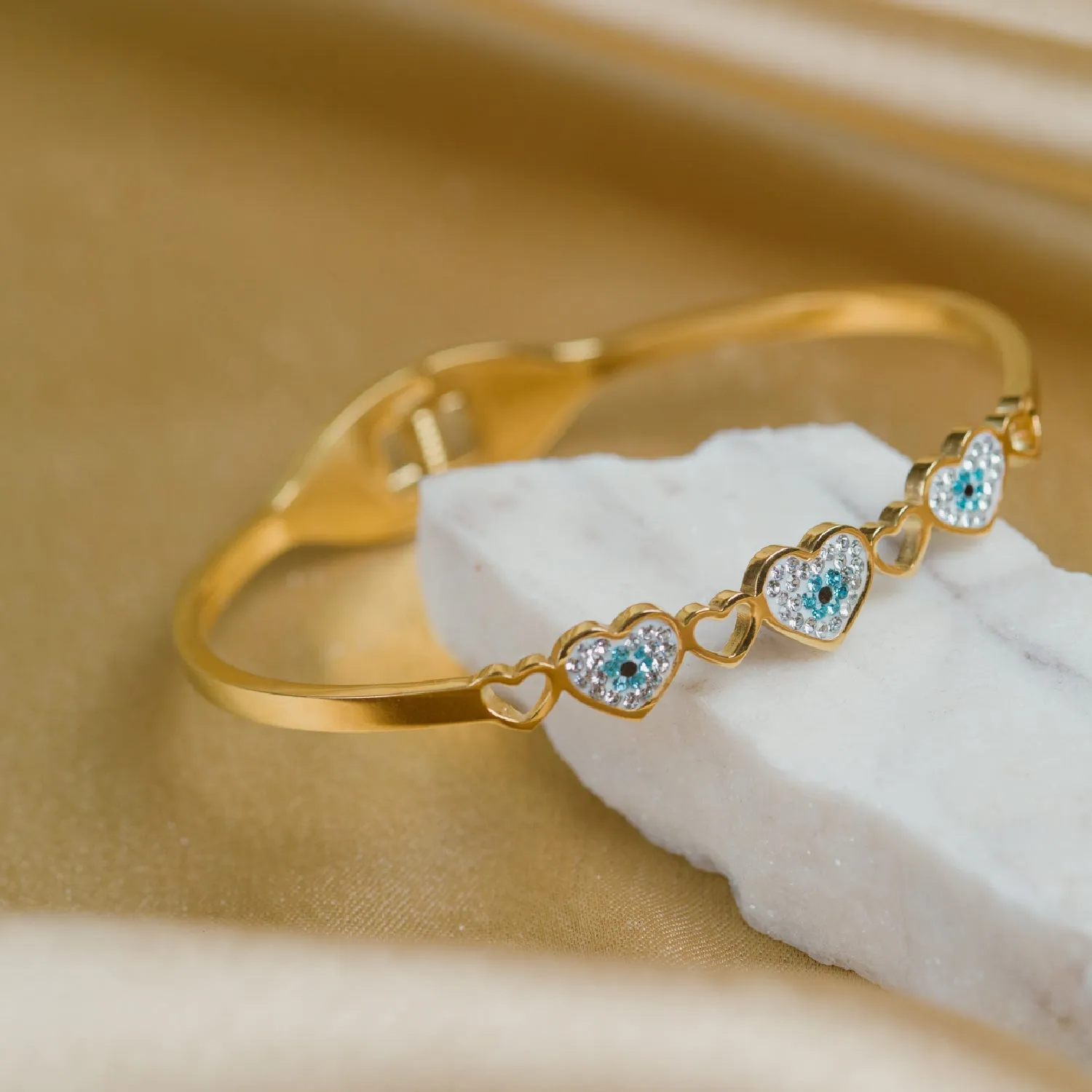 Artklim Gold Plated Evil Eye In Heart Bangle Bracelet