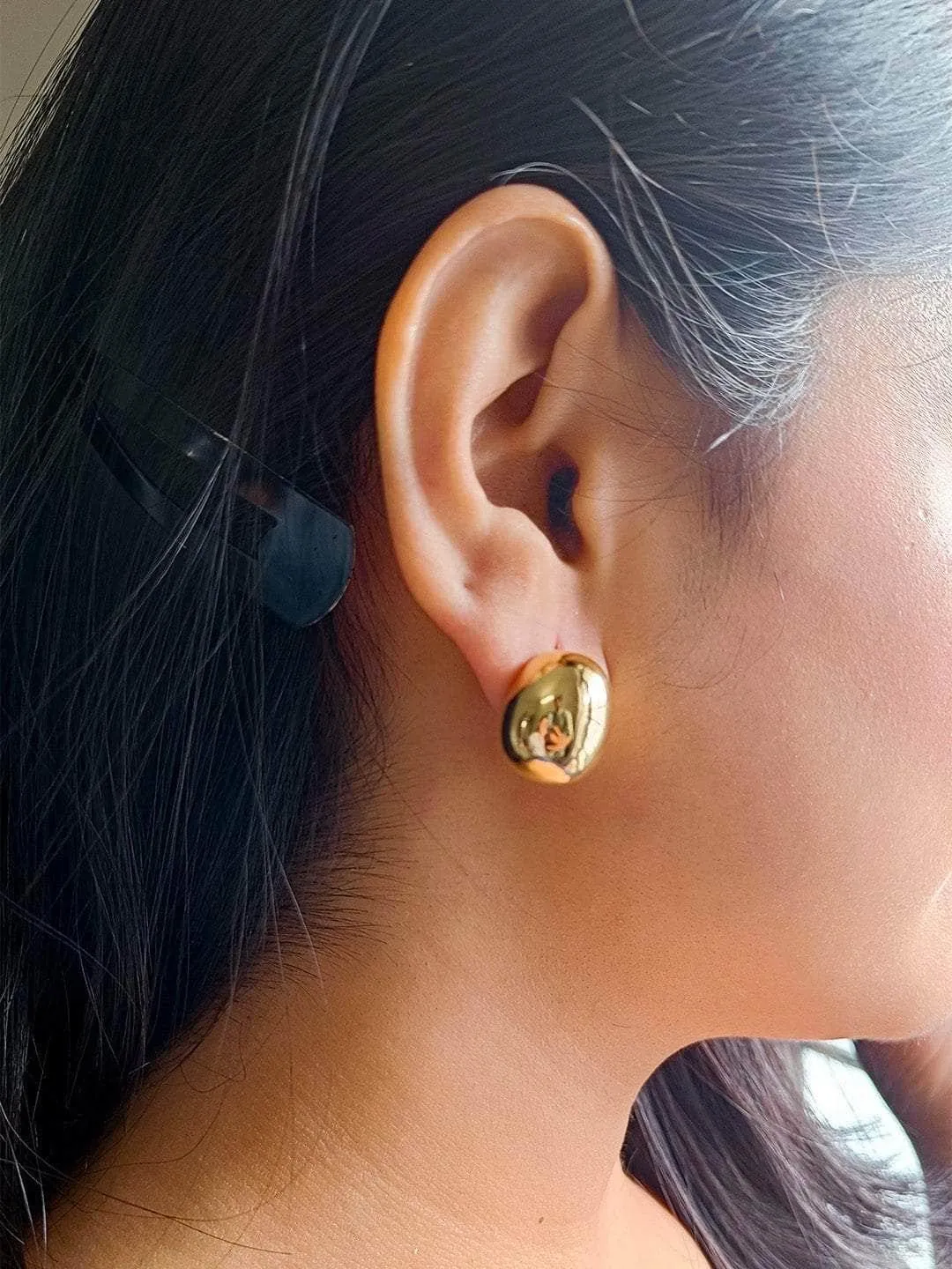 C Shaped Stud Earrings Gold