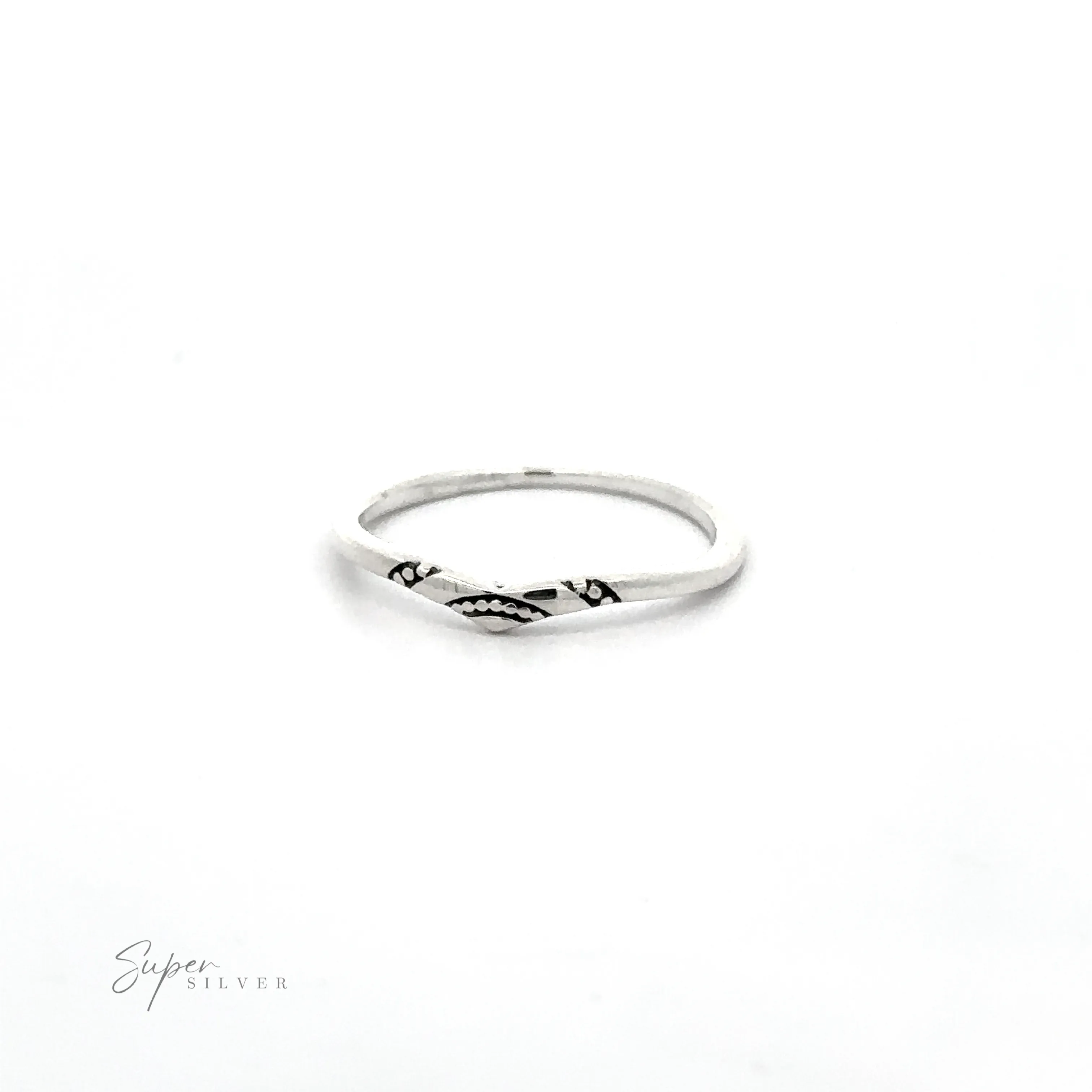 Dainty Chevron Band With Etched Design