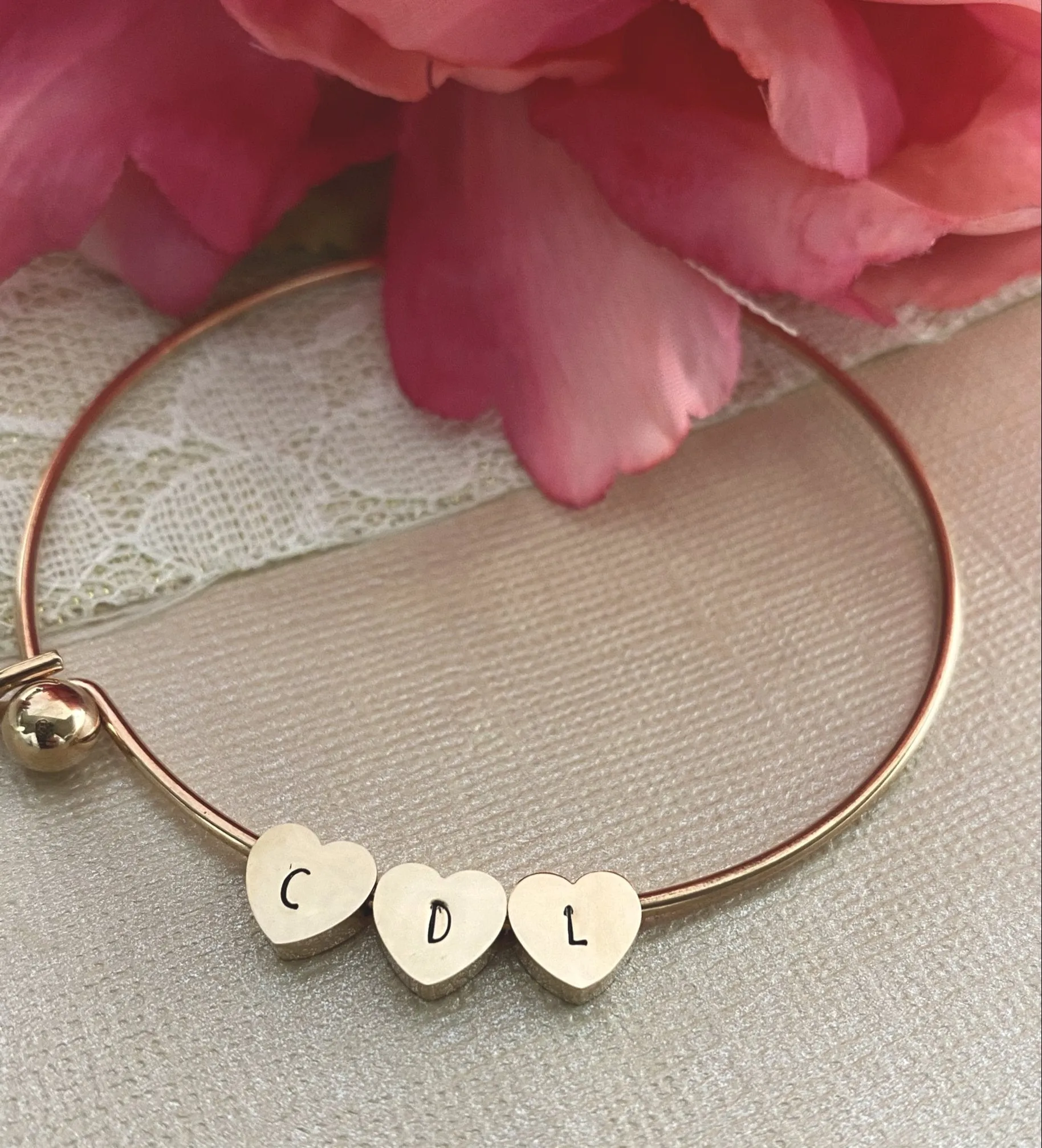 JOYFUL BANGLE