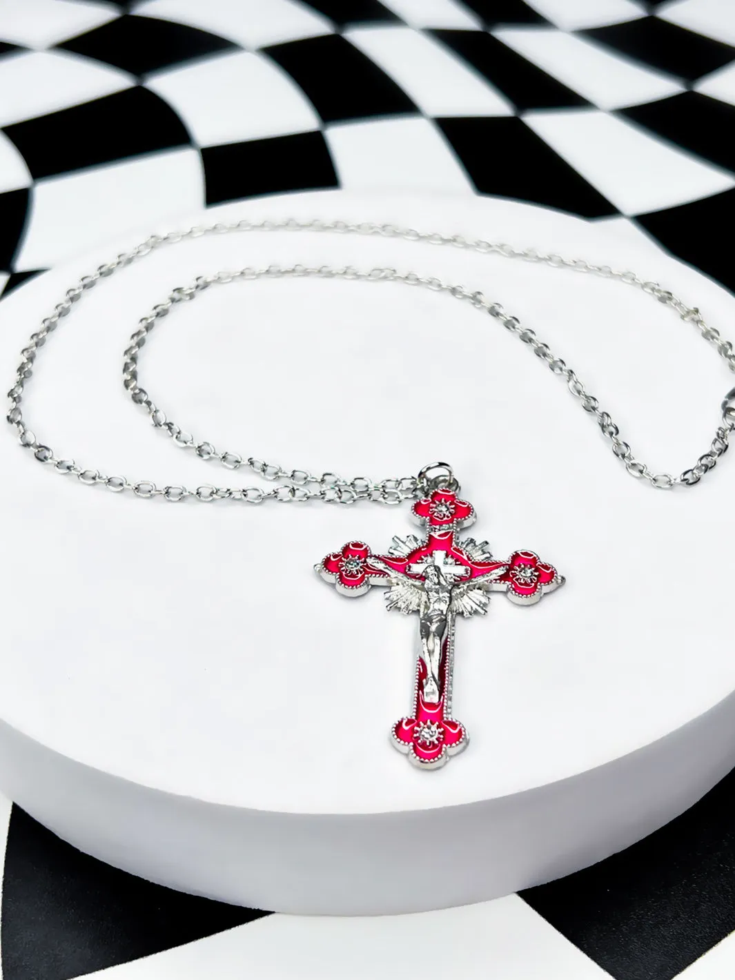 RITUAL CROSS NECKLACE - PINK