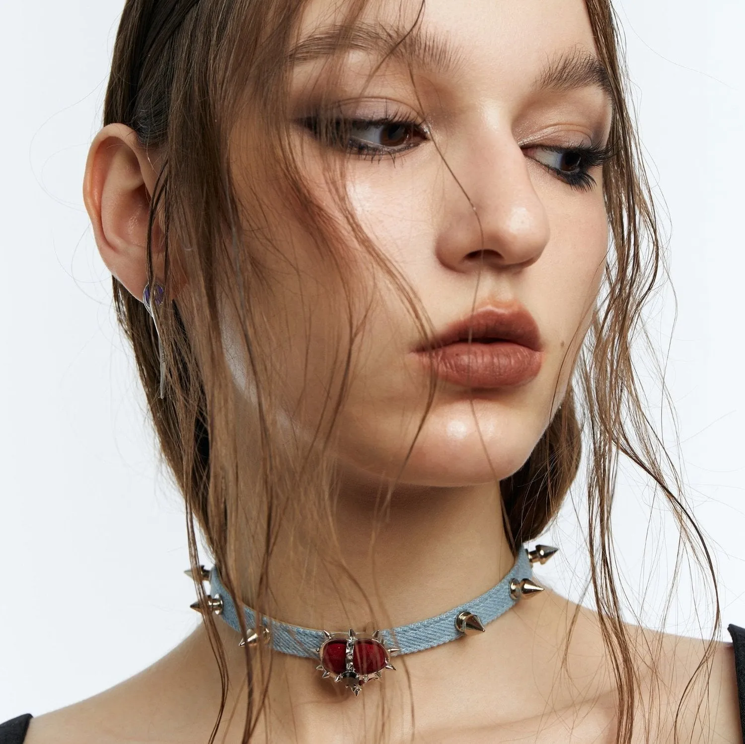 Velvet Heart Rivet Choker